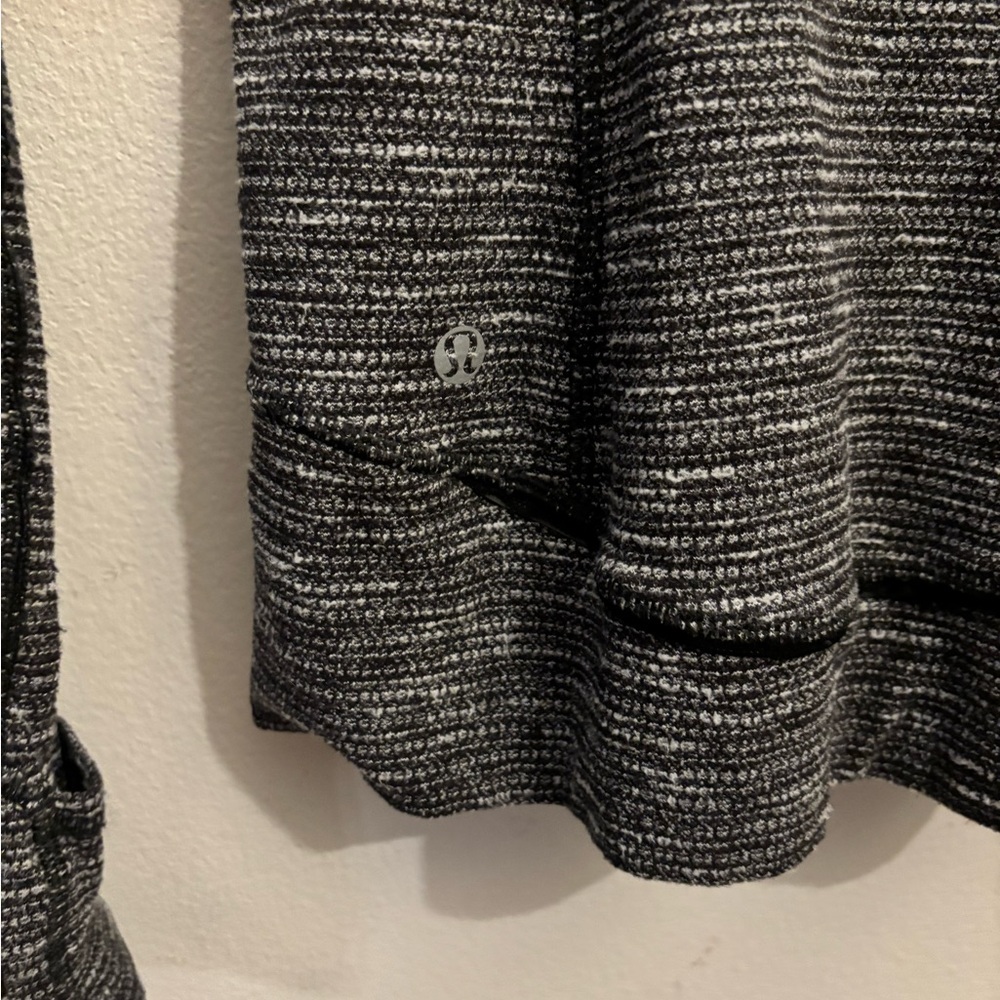 Lululemon Think Fast Pullover - Picture 3 of 4